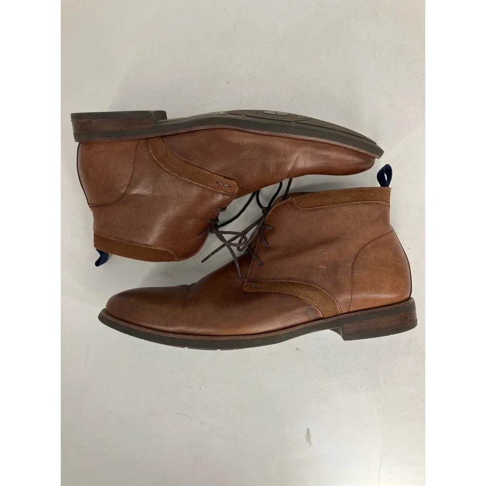 Florsheim Chukka Boots Mens 10.5M Brown Excellent Leather Comfortech 11936-221